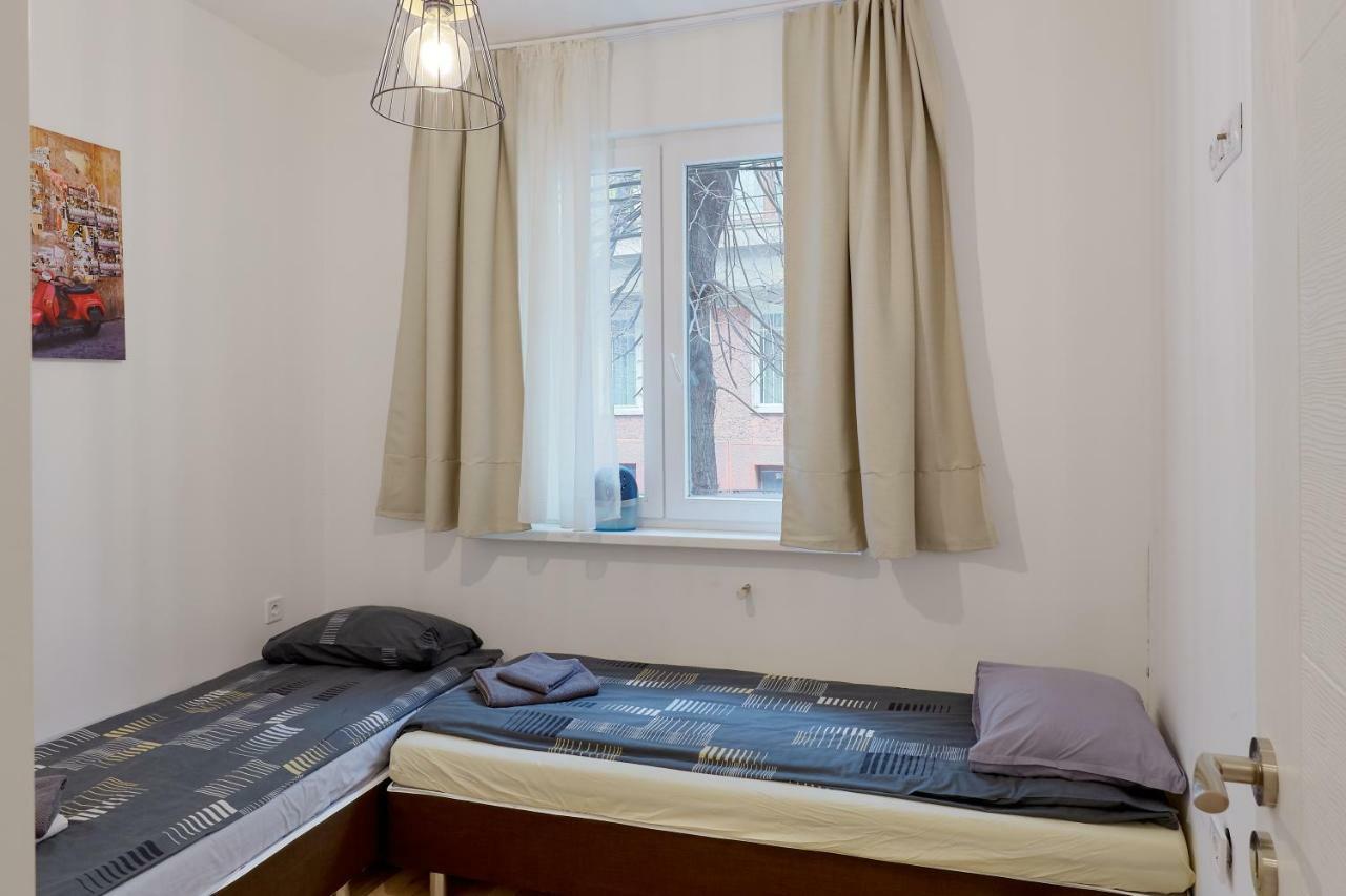 *The Cosmopolitan* Apartment Sofia Bagian luar foto